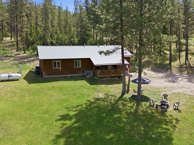 1555 Camas Rd
