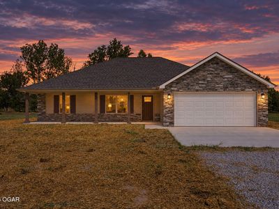 707 Prairie Ln