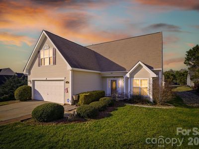 1104 Windy Hill Dr NW