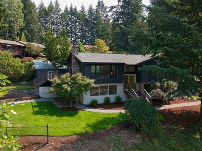 1640 NW Hidden Place