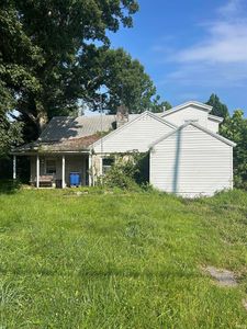 105 Heltonville Rd