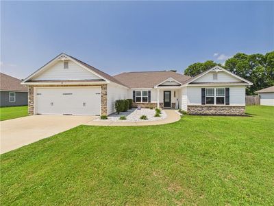 12 Silver Eagle Ct