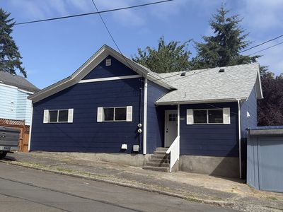 Property at 450 Commercial St, Astoria, OR