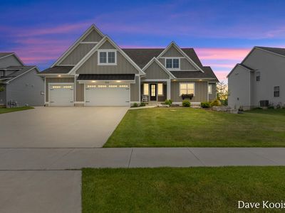 8218 Boardwalk Dr SW