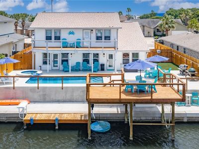 13818 Mizzen St