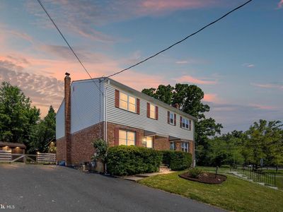1040 Valley Rd