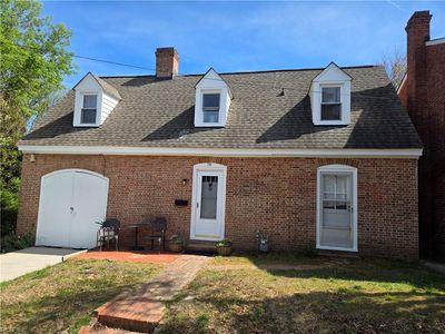 708 Wythe Ln