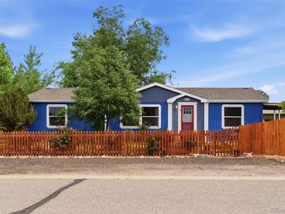 110 Dahlia Street