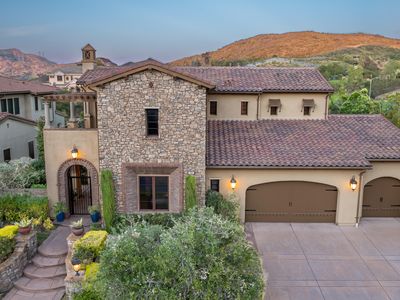 796 Via Sedona