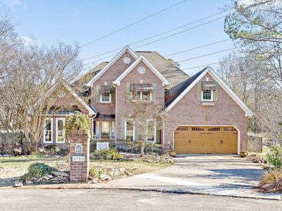 8302 Grinder Creek Pl
