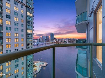 1431 RIVERPLACE Boulevard #1904