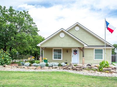 Property at 206 W Oak St, Olney, TX