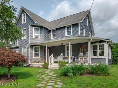 Property at 31 Parsonage St, Dallas, PA