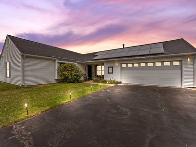 6 Avella Ln