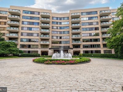 2700 Calvert St NW #712