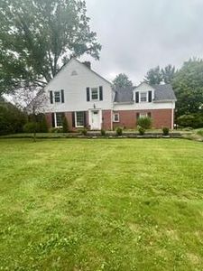 610 Russell Rd