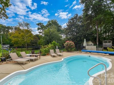 127 Fairway Dr