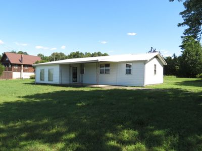 1457 W River Dr