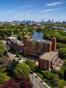 199 Coolidge Ave APT 515