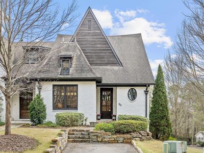 Property at 301 Heritage Dr, Hoover, AL