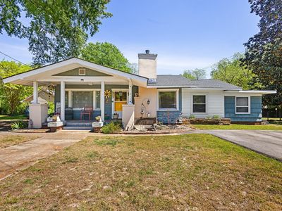 215 S Main St