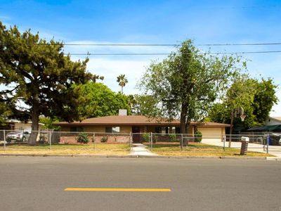 3755 June St