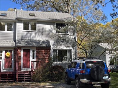 Property at 195 Fairway Dr, North Kingstown, RI