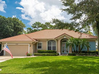 1704 SW Mockingbird Drive