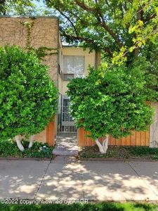 2400 S Polk St