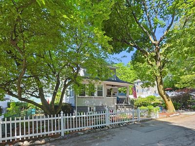 26 Grover Rd