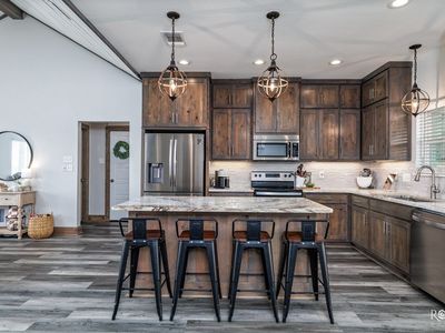 3422 Twin Mountain Dr