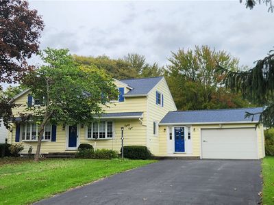 Property at 88 Thorncliff Rd, Spencerport, NY