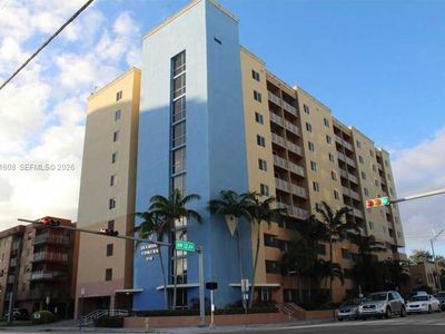 218 NW 12th Ave APT 802
