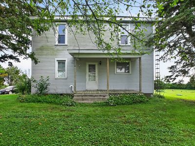 Property at 1112 N 33rd Rd, Utica, IL