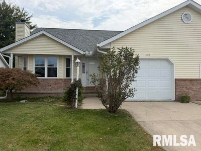 208 Eagle Ridge Dr