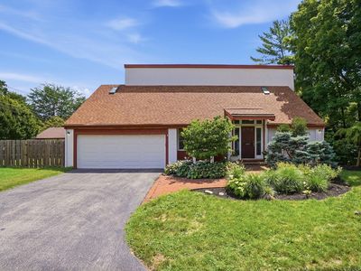 Property at 1916 W Lane Ave, Upper Arlington, OH