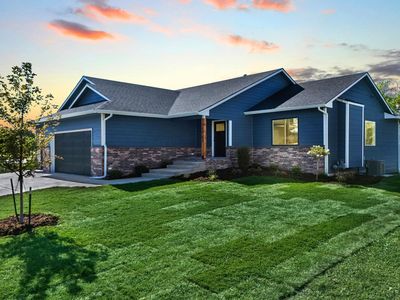 1753 N Lakeside Dr