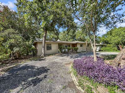1028 IVY LN