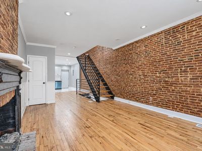 1505 W Pratt St