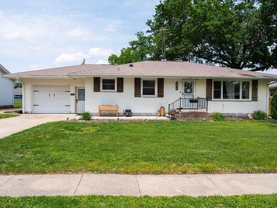 Property at 606 Starlite Dr, West Point, IA