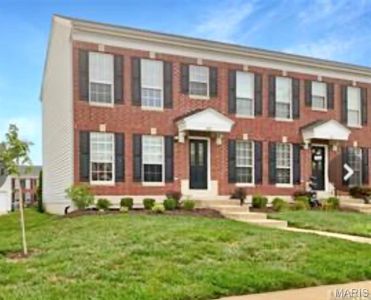 833 Brookmead Dr