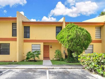1610 NW 93rd Ave #303
