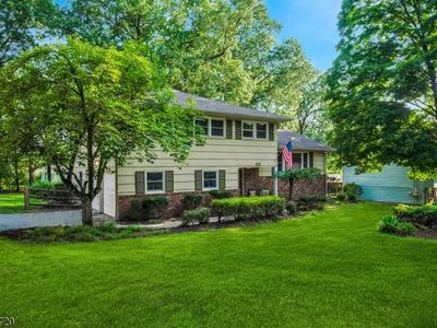 55 Gathering Rd