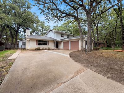 3411 Halifax Dr