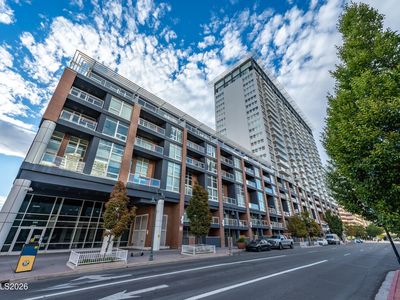 255 N Sierra St Unit 1811