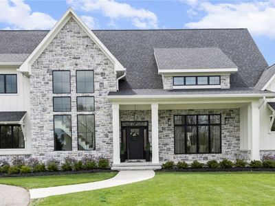 8439 Holcomb Rd