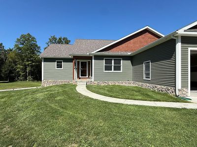 110 Holmes Rd