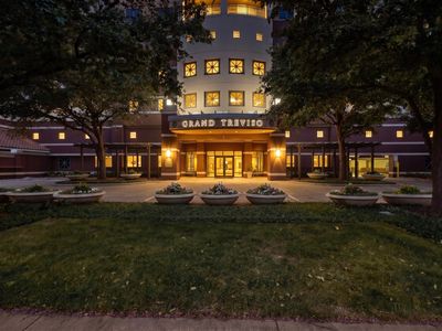 330 Las Colinas Blvd #170