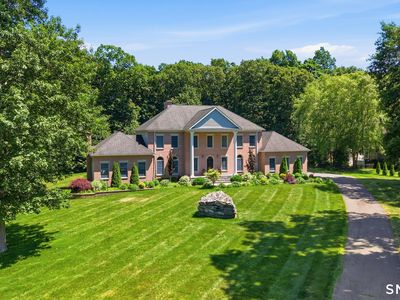 52 Country Club Road