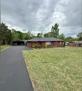 608 Vinson Dr